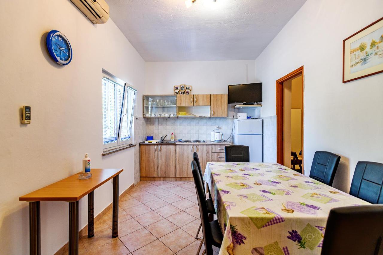 Apartmant Prosika Đảo Pag Ngoại thất bức ảnh