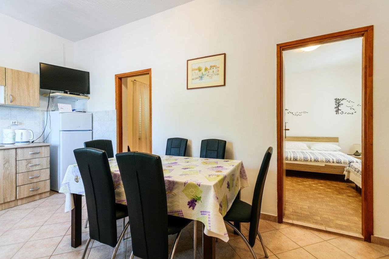 Apartmant Prosika Đảo Pag Ngoại thất bức ảnh